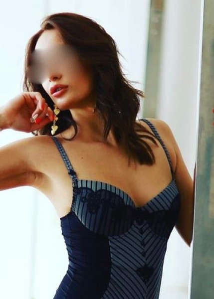 Проститутка Кари Кари