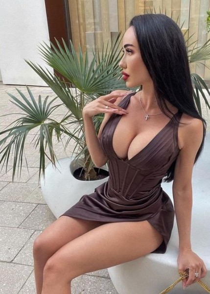 Проститутка Эстель